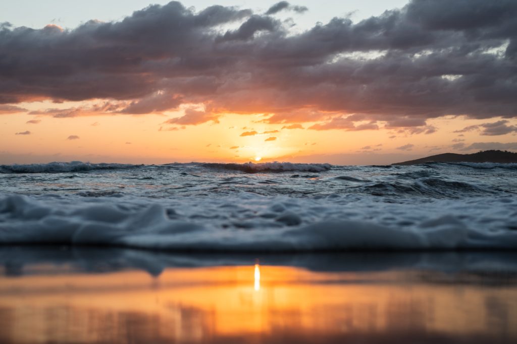 Picture of the ocean at sunset